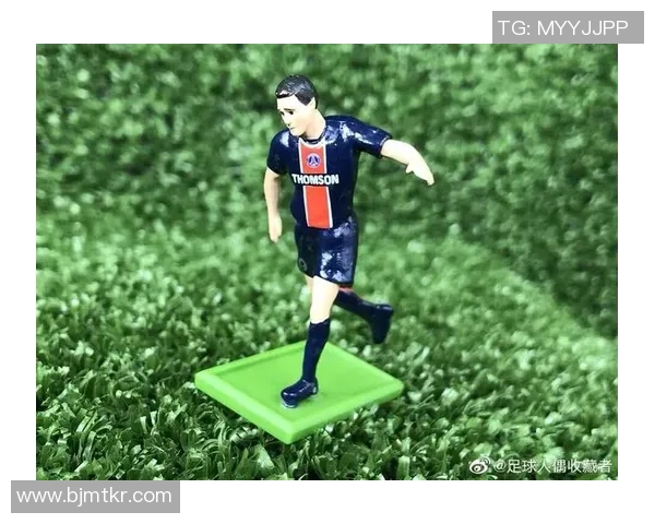 足球球星IP手办收藏潮流崛起打造属于你的明星足球世界