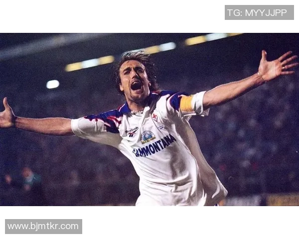 帅气男足球星引领潮流风尚 谁是场上最具魅力的足球偶像 帅气男足球星引领潮流风尚 谁是场上最具魅力的足球偶像