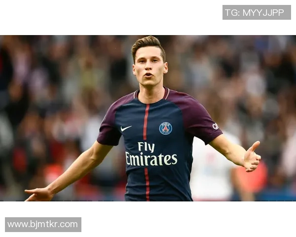 我国足球最帅球星颜值与实力并存的完美诠释展现足球魅力的绝佳代表