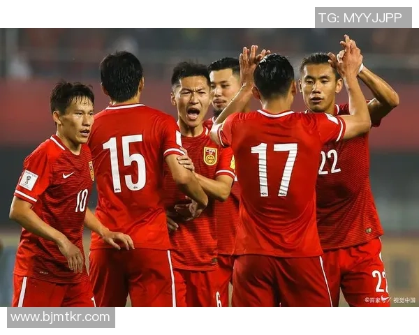 绿茵场上群星闪耀世界足球巨星激情与荣耀碰撞 绿茵场上群星闪耀世界足球巨星激情与荣耀碰撞